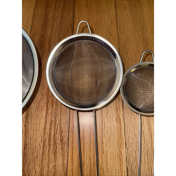 3 Pack Stainless Steel Mesh Strainers Fine Sifting Draining Ergonomic Handles US - Picture 3 of 4